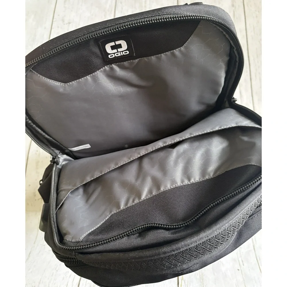 OGIO [91008] Connected Backpack. Laptop Bag Black